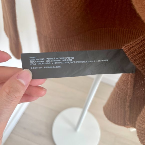 Theory 100% Cashmere Sweater, Color Cocoa, Size S - Picture 6 of 10